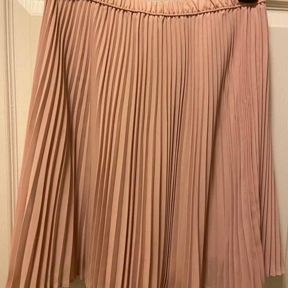 Women’s skirt